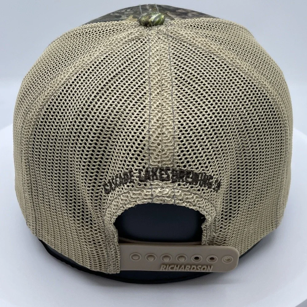 Richardson 112 trucker